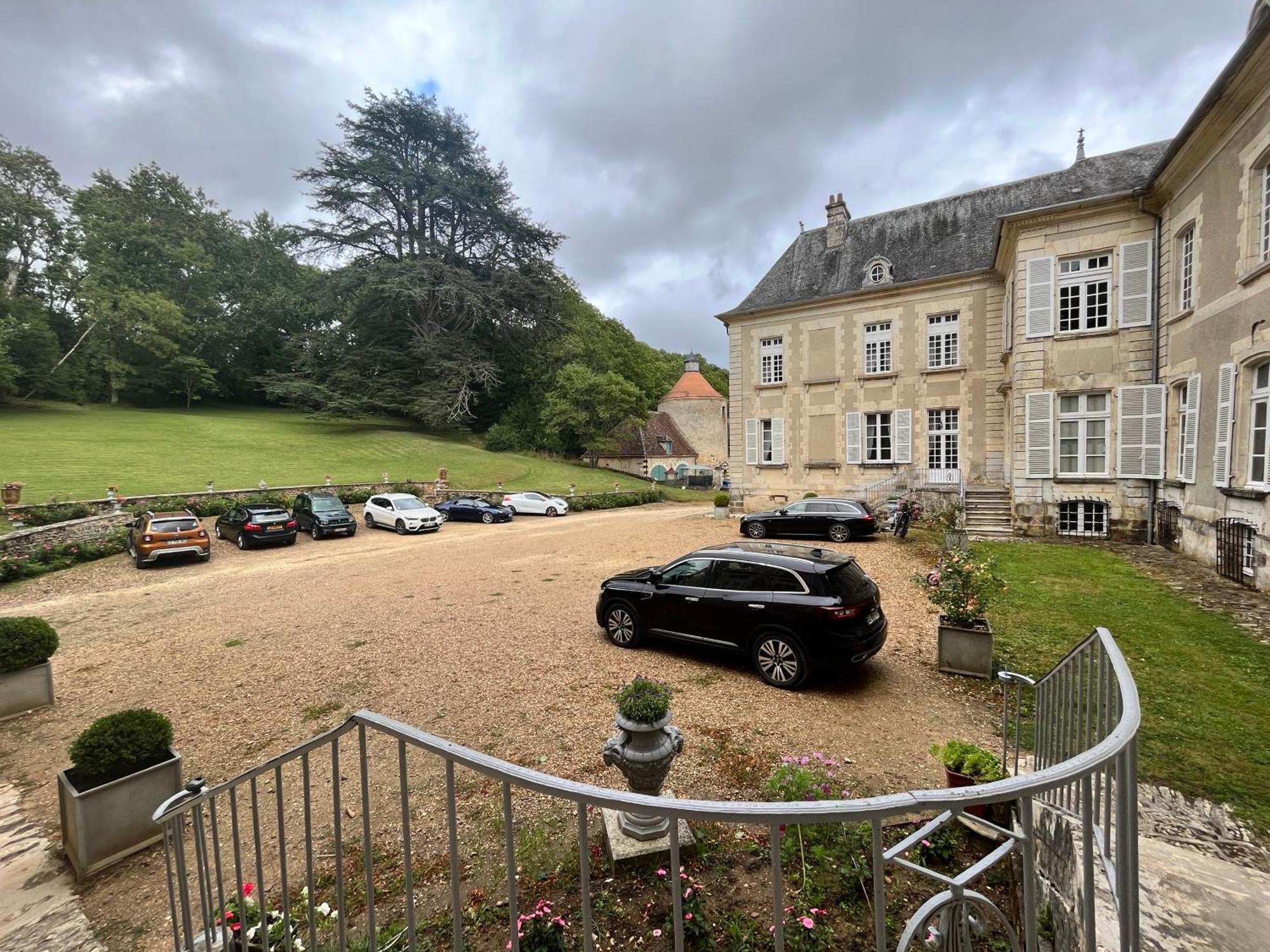 Chateau De Beaujeu Sens-Beaujeu Dış mekan fotoğraf