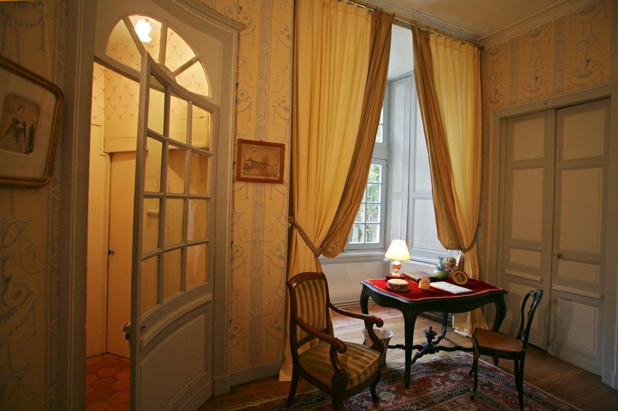Chateau De Beaujeu Sens-Beaujeu Dış mekan fotoğraf